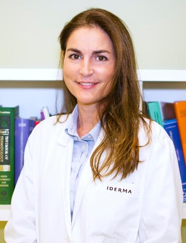 Sra. Carlota Trinxet Vidal-Ribas - Enfermería Médico-Quirúrgica